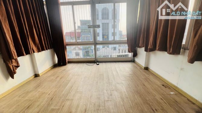 BÁN MẶT PHỐ NGHI TÀM TÂY HỒ LÔ GÓC KINH DOANH ĐỈNH 7 TẦNG THANG MÁY CHỈ 18.9TỶ