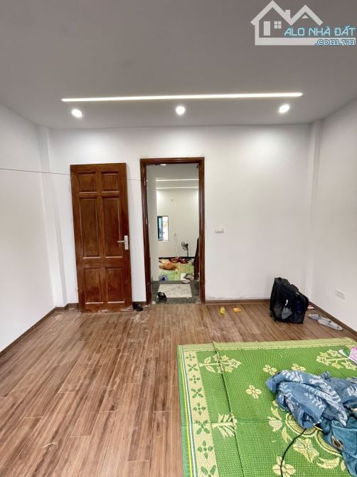 BÁN NHÀ KHU TÁI ĐỊNH CƯ TỨ HIỆP . MT 10M . NHÀ C4 . DT 120 M . GIÁ 27 TỶ . PHÂN LÔ - 3