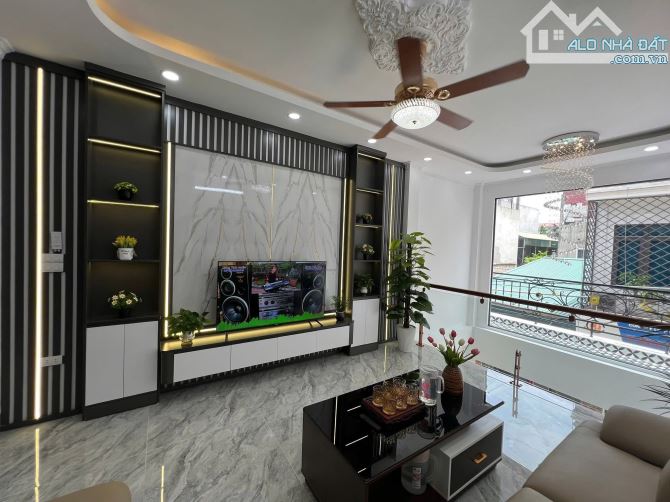 Đông Mỹ - Thanh Trì 60m x 5 tầng, mặt tiền 3.6m, giá 8.65 tỷ thương lượng - 3