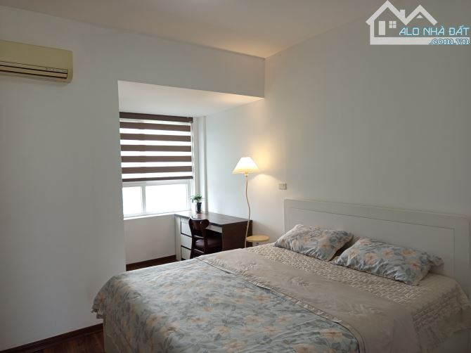 Bán căn hộ chung cư hai ngủ rừng cọ Ecopark  góc vip 83 mét vuông mát rượi đồ mới sang xịn - 3