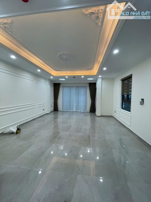 🔥 BÁN NHÀ MẶT PHỐ VĨNH PHÚC – LÔ GÓC 2 MẶT TIỀN – 60M2 – 9 TẦNG – VỈA HÈ RỘNG – 31.5 TỶ - 3