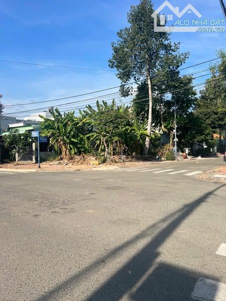 bán lô góc 2 mt đường Phan Bội Châu và Hà Huy Giáp p,Long Tâm tp Bà Rịa - 3