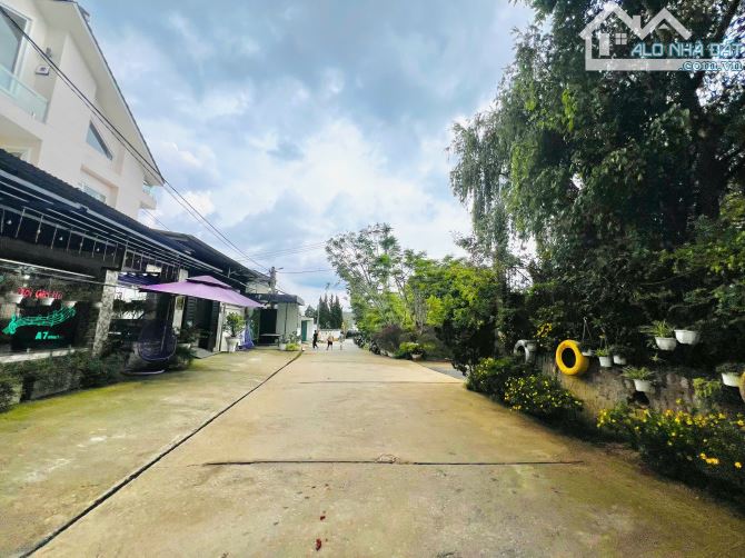 CHỈ 13,5 TỶ - ĐẤT BIỆT LẬP GẦN NGÃ NĂM ĐẠI HỌC - NGANG 21 MET - ĐƯỜNG OTO TRÁNH NHAU - 3