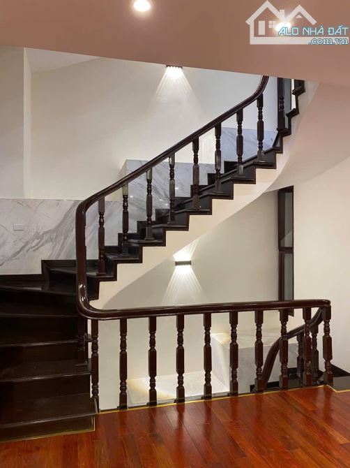 Biệt thự KĐT Mỹ Đình 2 Cao Xuân Huy Nam Từ Liêm. Sổ 176m, 5 tầng MT15m Giá 113 tỷ - 3