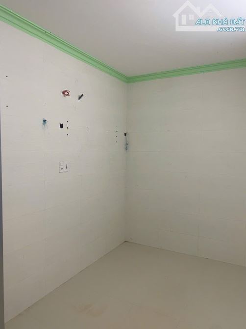 💥💥💥 LÔ ĐẤT CÒN SÓT LẠI DT  132M2 NGANG 6M VUÔNG VỨC KIỆT NHỰA OTO TÔN ĐẢN CHỈ NHỈNH 3 T - 4