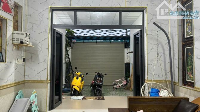 Nhà phố gần Vincom 550 p. Tân Đông Hiệp Tp Dĩ An - 4