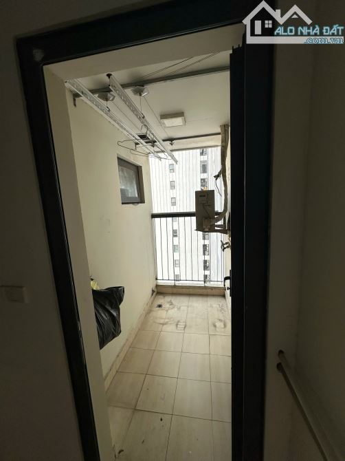 Cho thuê chung cư helios tower 75 tam trinh 2pn đồ cơ bản giá rẻ - 4