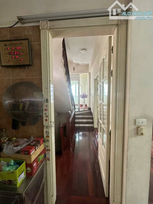Mặt phố Trích Sài  64 tỷ,  54m2, 5 tầng, mặt tiền 6m. - 4