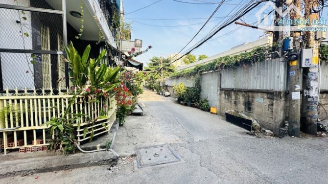 🏡 BÁN NHÀ 82M²– HÒA BÌNH – SÁT ĐẦM SEN – SỔ HỒNG MỚI – GIÁ CHỈ 8.85 TỶ - 4