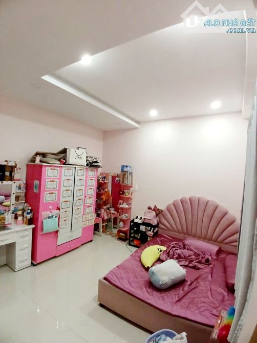 Cần BÁN NHANH Biệt Thự 2 Lầu 8x20m Đường Phan Văn Hớn Hóc Môn Giá 7.35 Tỷ, SHR - 4