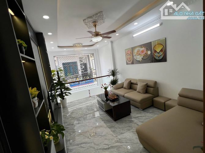 Đông Mỹ - Thanh Trì 60m x 5 tầng, mặt tiền 3.6m, giá 8.65 tỷ thương lượng - 4