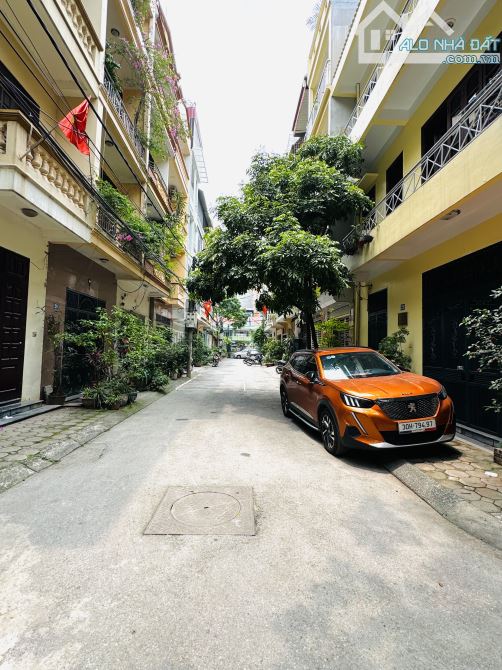 (HIẾM) Biệt Thự Dịch Vọng, Cầu Giấy, 271m2, 4 tầng, mt 17m, giá 72 tỷ - 4