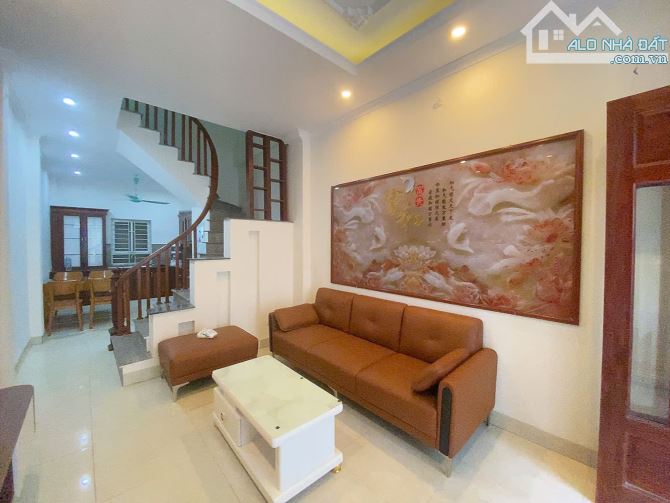 Đẹp Hiếm ! Tại ngõ 26 Tả Thanh Oai ,Thanh Trì DT40m *5T NT Full đồ mới coong - 4