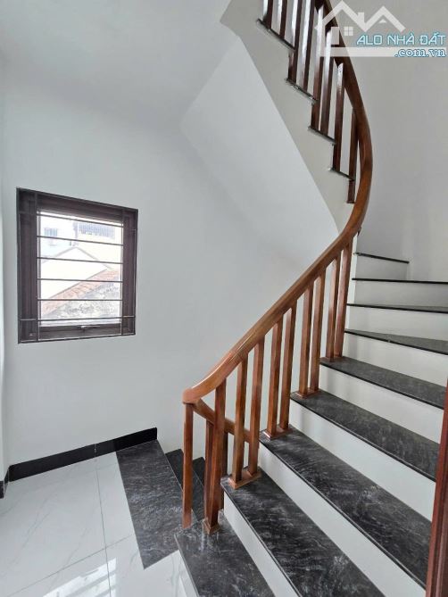 Phân lô Bà Triệu_Ngõ thẳng, nông_3 gác ra vào_Ngay gần phố_Pháp lý chuẩn_46 m2_8 tỷ 5 - 4