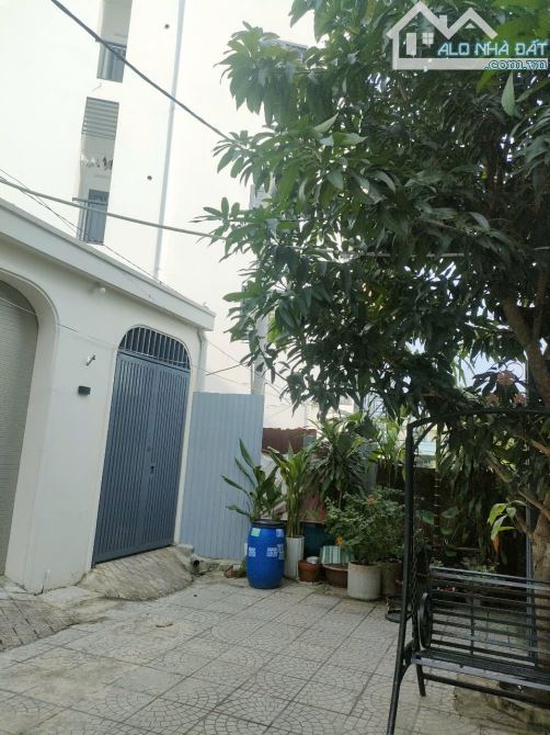 "Bán nhà 2 tầng - Đinh Phong Phú - Tăng Nhơn Phú B -  Q9 .Giá nhỉnh : 6.x tỷ (TL).Diện tíc - 5