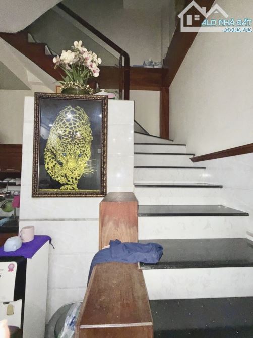 Bán nhà Hồng Lạc, Tân Bình – 3 tầng đẹp, nội thất gỗ, giá tốt chỉ 6.5 tỷ - 5