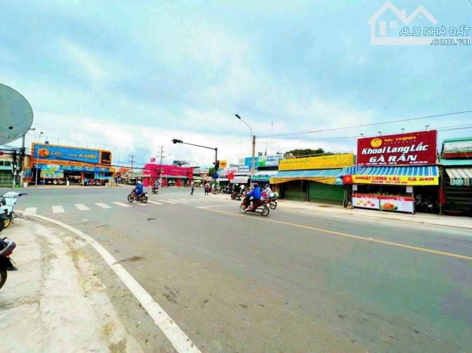 1240m2 có 200 thổ nhà vuờn Thạnh Đức_Bến Lức_long an 2,9 tỷ rẻ đẹp view kênh - 5