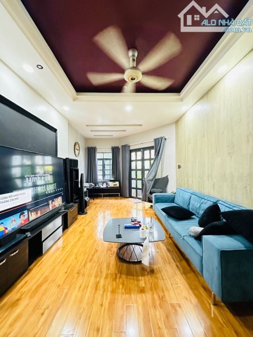 TLCChủ- Biệt Thự Ngang 8M Trung Tâm Bình Thạnh 4 tầng 120m2 6PN Sân Vườn, Hồ Cá Koi.Hẻm To - 5