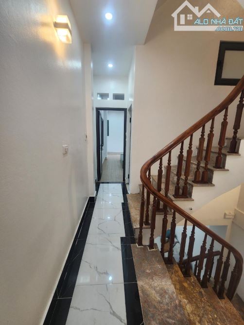 NGUYỄN KHOÁI-NHÀ ĐẸP-36M MT 3,8M-Ô TÔ ĐỖ CỬA - 5
