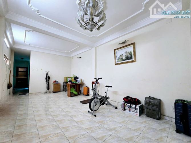 NHÀ MẶT TIỀN 88M² – 5 TẦNG – NỞ HẬU – 2 CỬA TRƯỚC SAU THÔNG THOÁNG - 12 TỶ TL - 5