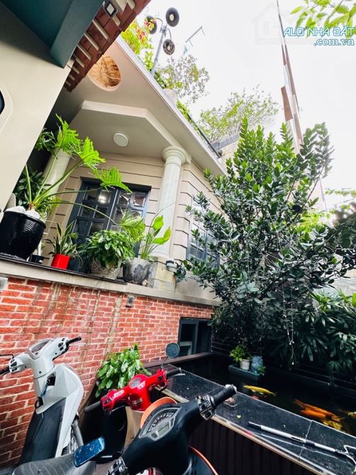 TLCChủ- Biệt Thự Ngang 8M Trung Tâm Bình Thạnh 4 tầng 120m2 6PN Sân Vườn, Hồ Cá Koi.Hẻm To - 6