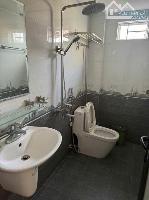 Bán nhà riêng, 3 tầng ở Văn La, Hà Đông, 61m2 gần ô tô, gần chợ, nhir 7 tỷ đại học - 6