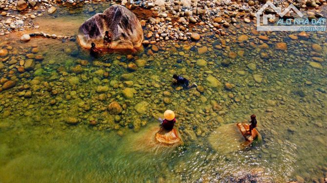 BÁN NHANH LÔ ĐẤT SUỐI BÃI ĐÁ ĐẸP 8300M  KHÁNH VĨNH - 6