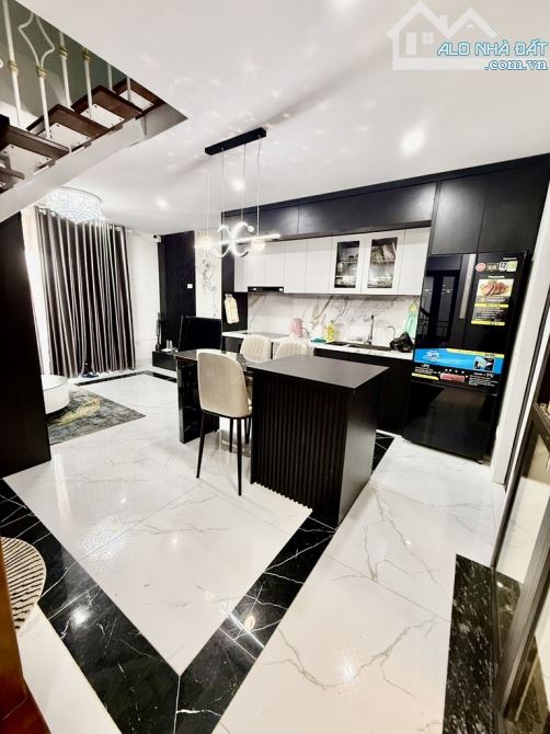 (HIẾM) Bán nhà Nguyễn Cao – Hai Bà Trưng, 40m2 x 5 tầng thang máy, full nội thất, 11.9 tỷ - 6