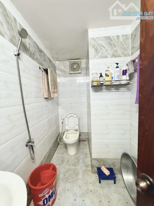 Bán nhà Hồng Lạc, Tân Bình – 3 tầng đẹp, nội thất gỗ, giá tốt chỉ 6.5 tỷ - 8