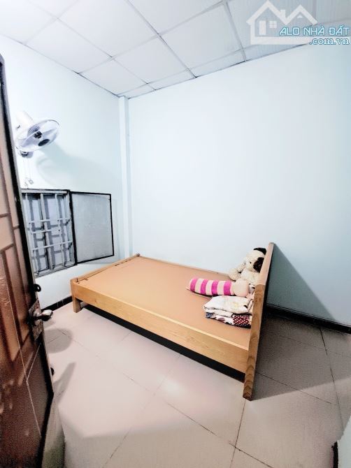 Bán nhà hẻm xe hơi Phạm Văn Bạch Tân Bình 50m2 vuông đét 2 tầng chỉ nhỉnh 5 tỷ - 8