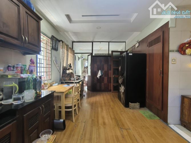 Bán Gấp Chung Cư Cách Mạng Tháng 8, 64m2, 2 PN , Căn Góc& Ban và Ban Công , Giá 3,1 Tỷ - 8