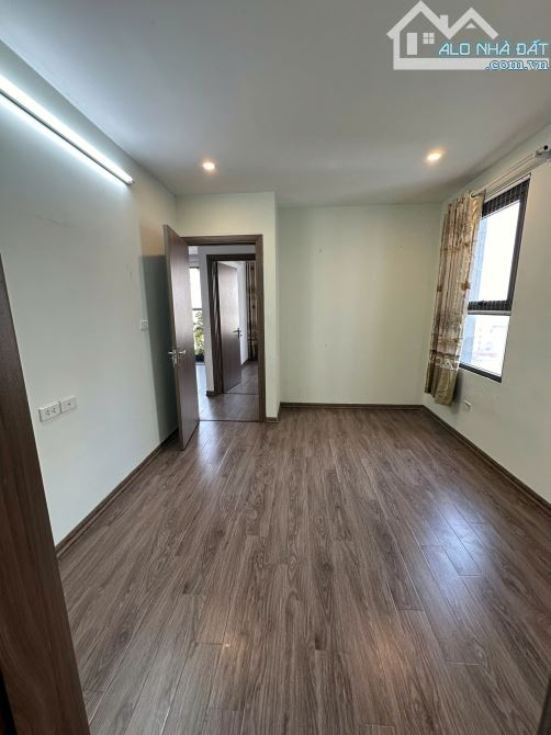 Cho thuê chung cư helios tower 75 tam trinh 2pn đồ cơ bản giá rẻ - 9