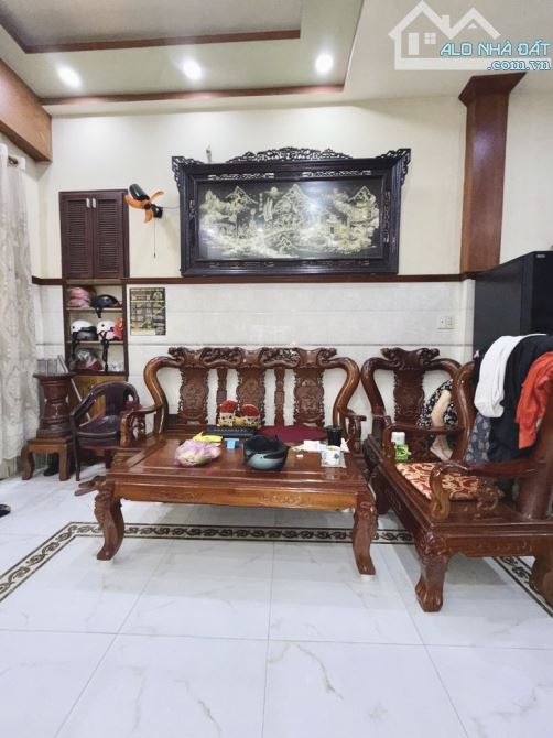 Bán nhà Hồng Lạc, Tân Bình – 3 tầng đẹp, nội thất gỗ, giá tốt chỉ 6.5 tỷ - 9