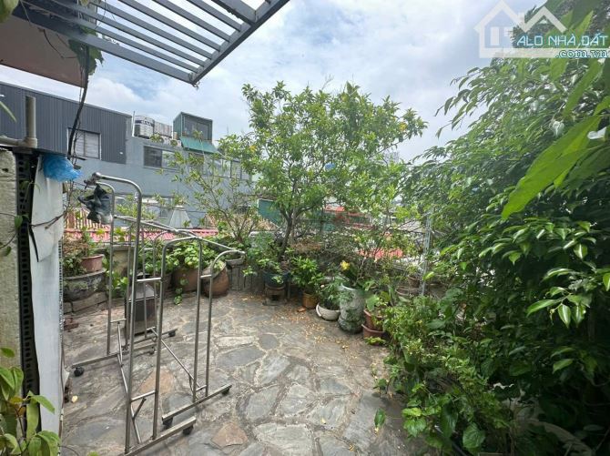 Mặt phố Trích Sài  64 tỷ,  54m2, 5 tầng, mặt tiền 6m. - 9