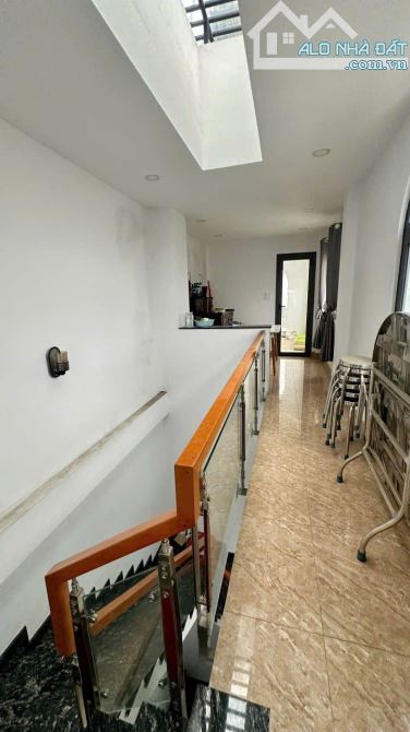 🥳🥳Chào bán nhà 4 tầng - 2 mặt hẻm- 60m² 4x16,5 gò vấp giá 6 tỷ 680💥💥 - 9