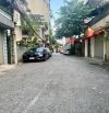 Bán nhà Nguyễn Sơn 3 tầng 83m gara oto, gần phố giá 18 tỷ hơn