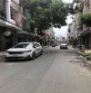 Nhà 3 Lầu Nguyễn Hữu Cảnh – 6PN – Sát Landmark 81 – Cho Thuê 25tr/Tháng – 13.5 Tỷ TL