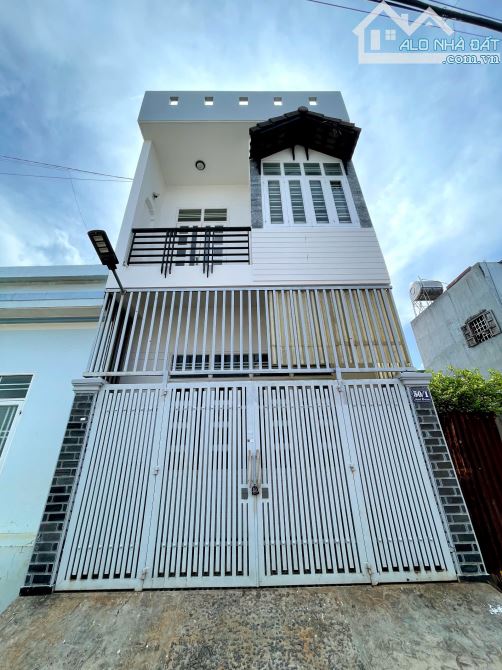 Nhà 2 Tầng Hẻm Hùng Vương | GIÁ SIÊU TỐT 2 TỶ XXX ‼️Ngay Gần Bách Hoá Xanh Và Chợ