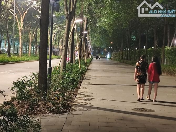 BÁN GẤP NHÀ MẶT PHỐ LÊ TRỌNG TẤN HÀ ĐÔNG HÀ NỘI - 8