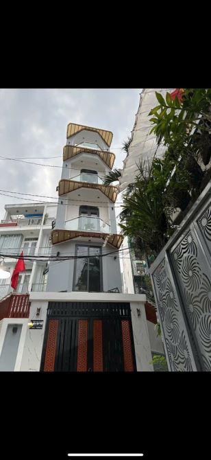 NHÀ TÂN VĨNH Q4- 5 LẦU ĐÚC- 40m2 - SÁT HXH- CHỈ 5 TỶ NHỈNH