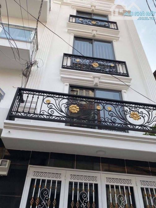 Bán nhà HXH LẾCH XÙ ĐẬU CỬA Điện Biên Phủ Bình Thạnh, 4 tầng, sổ vuông A4, nhỉnh 7 tỷ