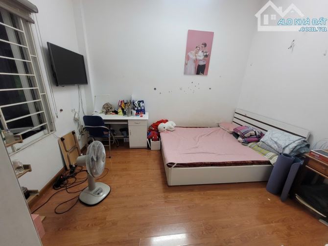 ÔTÔ GẦN CỬA- NHÀ ĐẸP 34M2 -NGÕ NÔNG- ĐƯỜNG 19/5, CHỈ 5.2 TỶ.