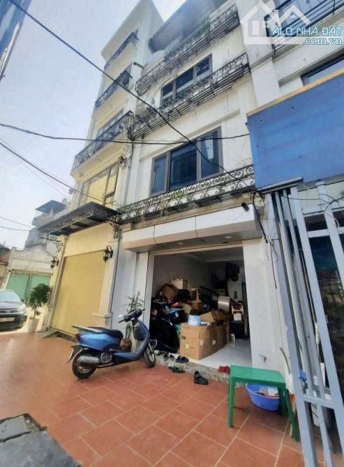 Hơn 4 tỷ 👉 Nhà 4 tầng xây mới tại Trâu Quỳ, Bình Minh, Gia Lâm
