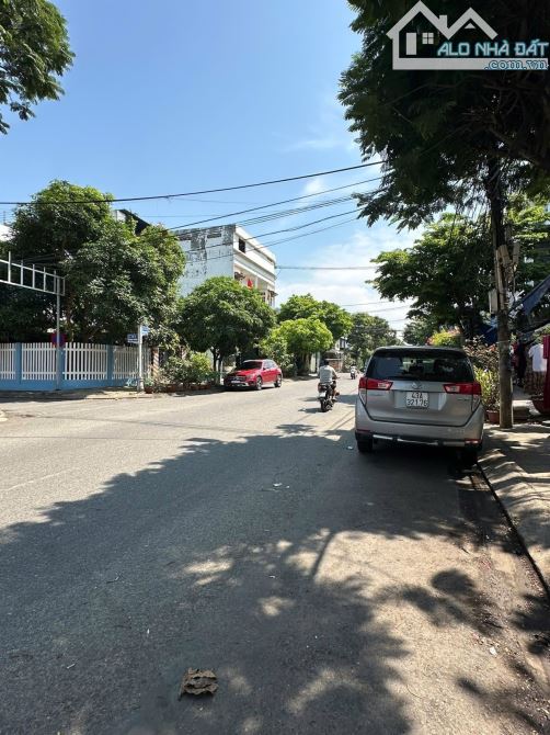 Mặt tiền Trần Anh Tông, Thanh Khê, đường 10,5m, sát biển Nguyễn Tất Thành, giá siêu đầu tư