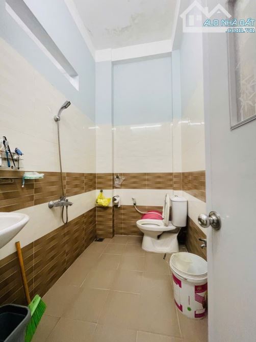 💥💥 Mặt Tiền Kinh Doanh Ngô Quyền, 74m², 2 Tầng ,Vị Trí Vàng Cạnh Cầu Rồng, Giá Chỉ 8.5tỷ