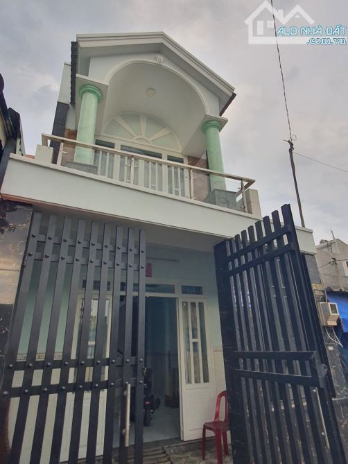 Bán gấp nhà Luxury ,ngay chợ Xuân Hiệp Linh Xuân Thủ Đức 61m2, chỉ 4 tỷ