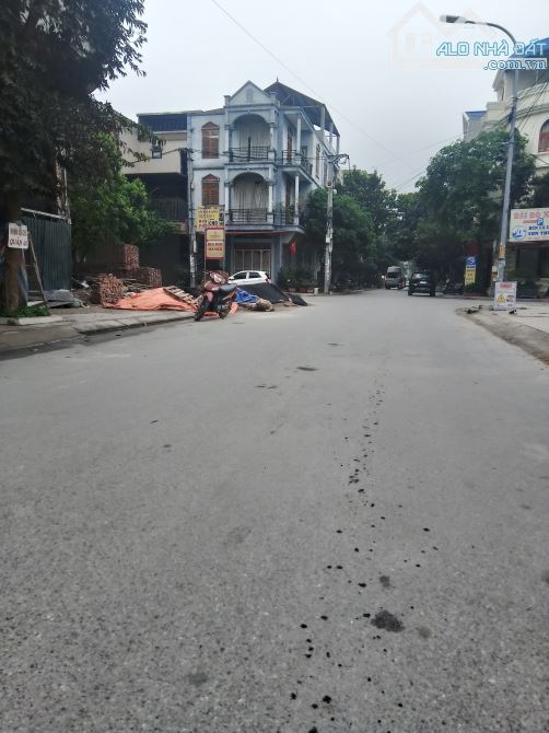 Bán đất chu mẫu vân dương TP Bắc Ninh vị trí trục đường chính 22, 5m