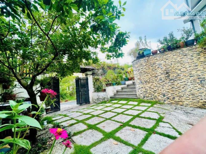 Bán Gấp Biệt Thự Mặt Tiền Đường 28 Sau Lưng GIGAMALL 300m2(12 x 25) 4 Tầng 27,9 Tỷ TL