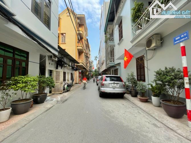 NHÀ PHÂN LÔ 2 THOÁNG 18 TỶ 55m 5TẦNG MT 4.5m VỈA HÈ Ô TÔ TRÁNH KINH DOANH XUÂN LA TÂY HỒ