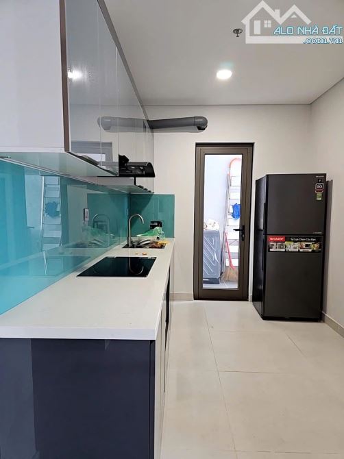 Cho thuê căn góc 100m2 tại Khai Sơn, giá cực mềm: 3pn - 2wc full đồ 14tr/tháng